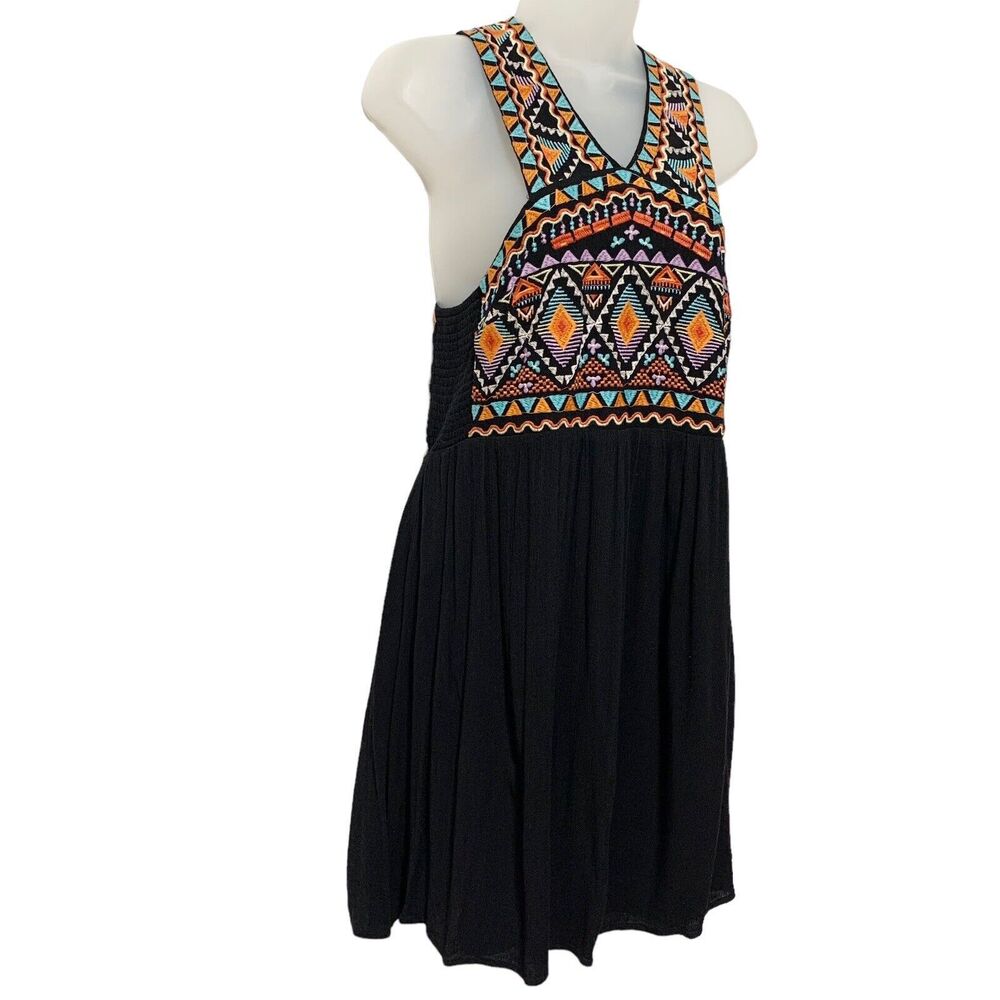 Andree By Unit Dress Embroidered Sleeveless Cross Back Boho Size Small - Picture 4 of 11